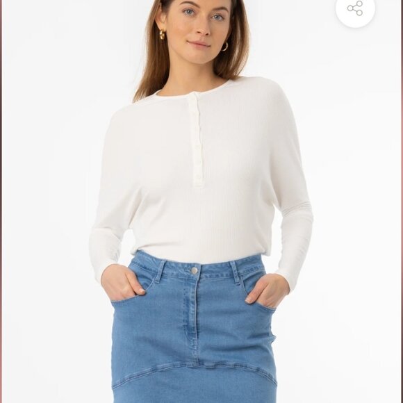 Dress Blank White Henley Dolman T-Shirt Size Small - Picture 1 of 2